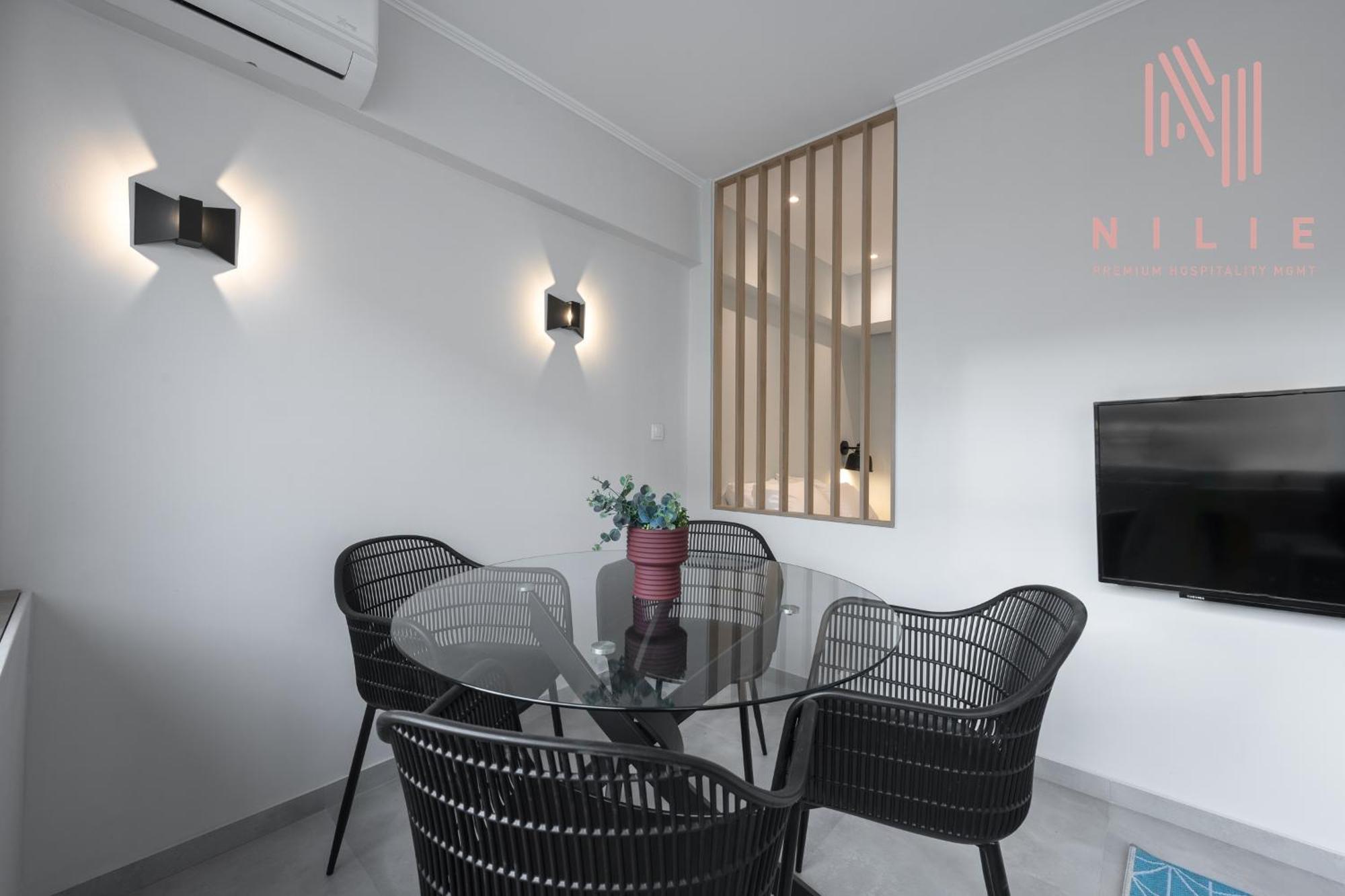 Next Door, Nilie Hospitality Mgmt Apartment Солун Екстериор снимка
