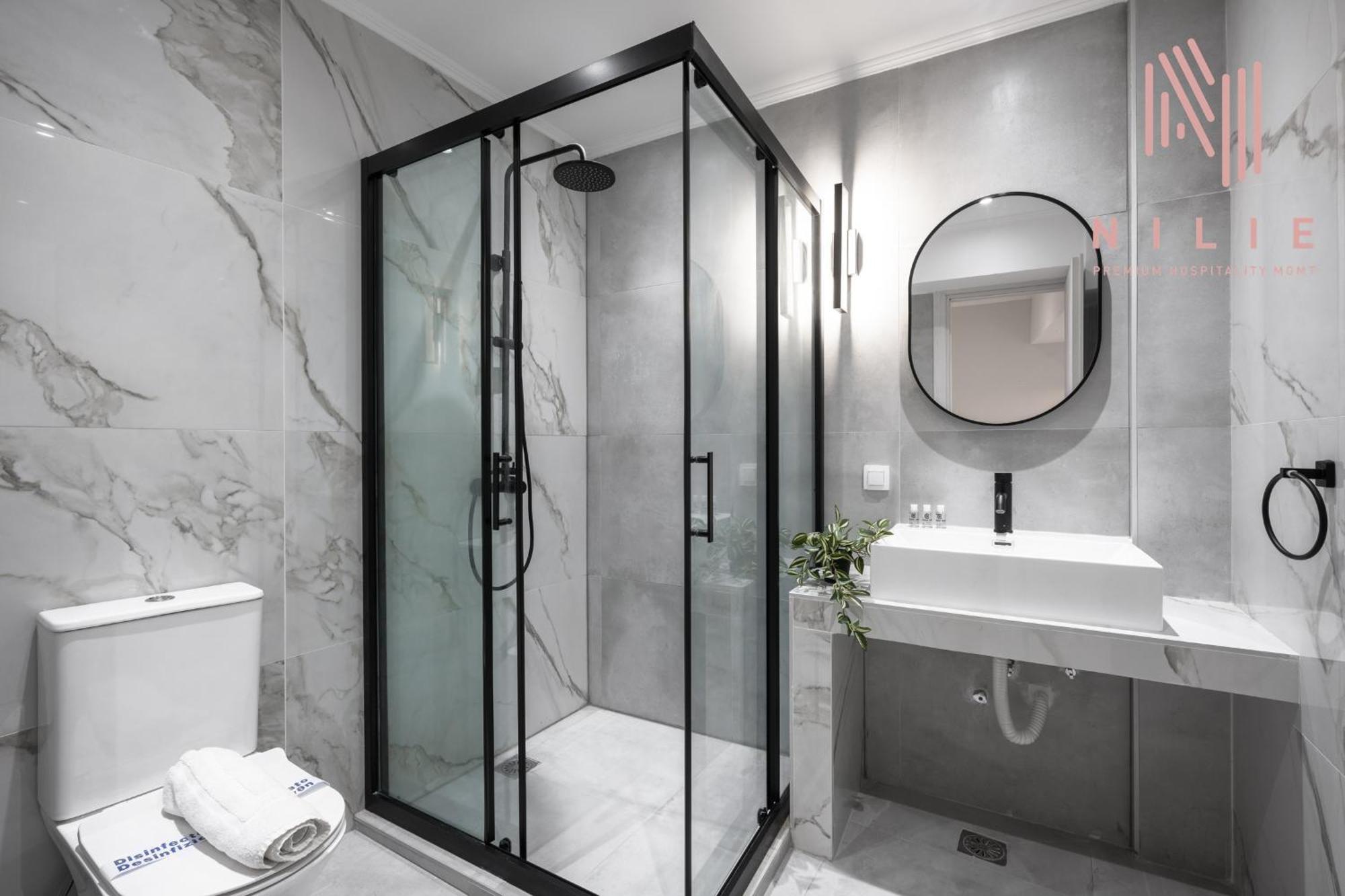 Next Door, Nilie Hospitality Mgmt Apartment Солун Екстериор снимка