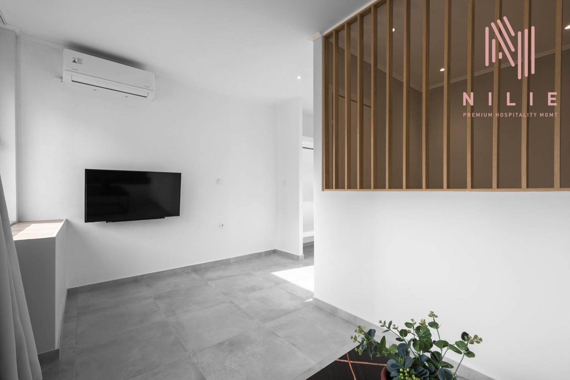 Next Door, Nilie Hospitality Mgmt Apartment Солун Екстериор снимка