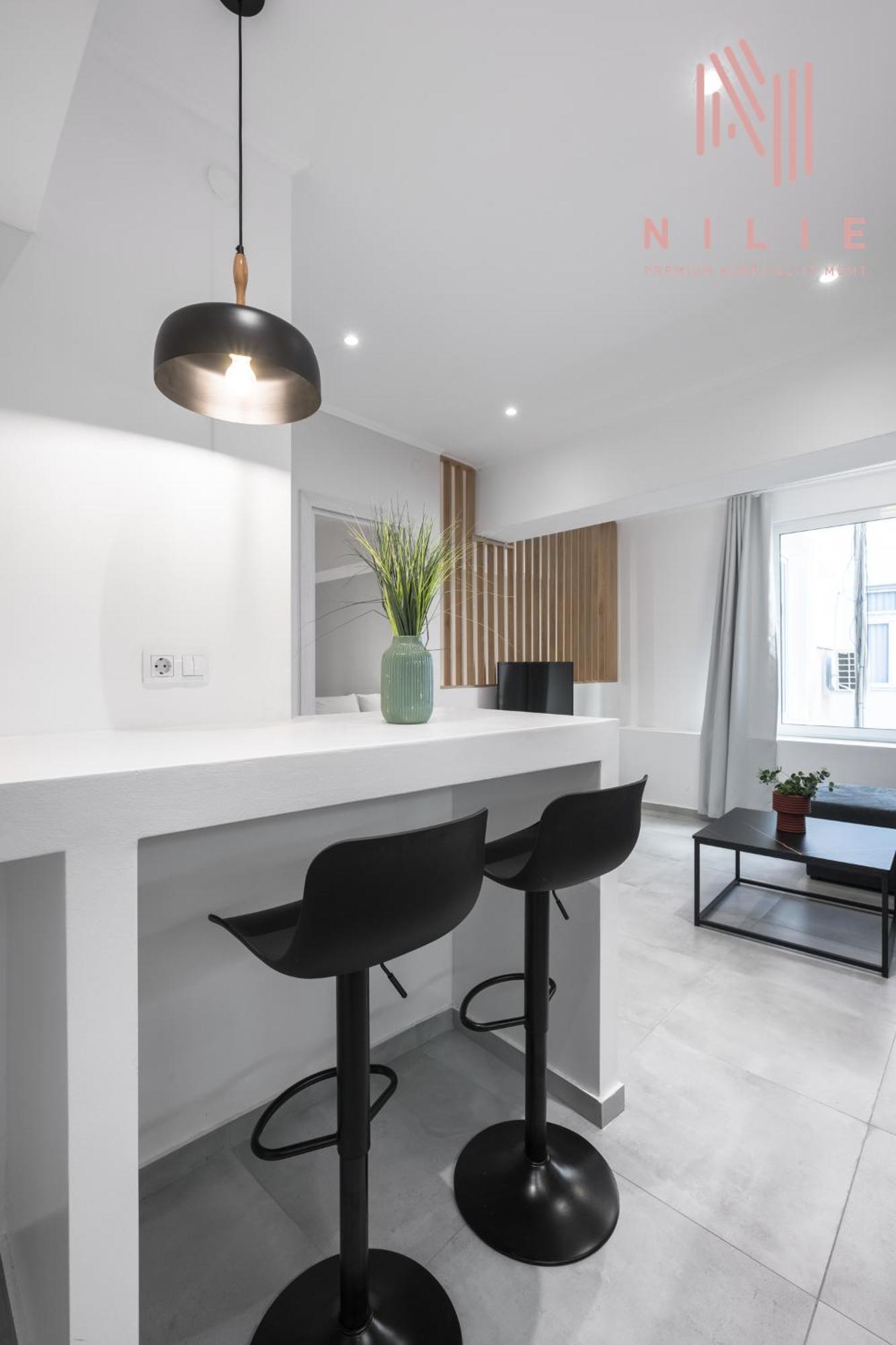 Next Door, Nilie Hospitality Mgmt Apartment Солун Екстериор снимка